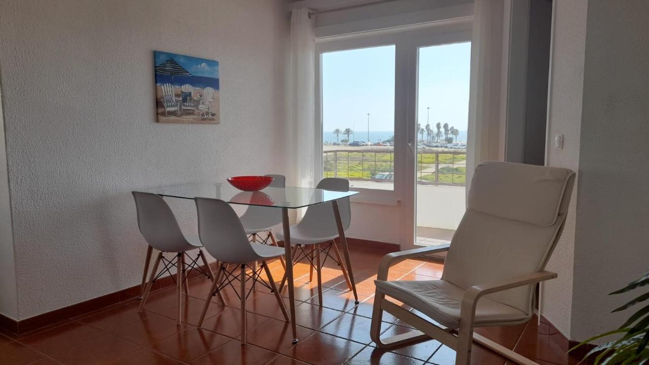 Carcavelos Surf Beach House מראה חיצוני תמונה